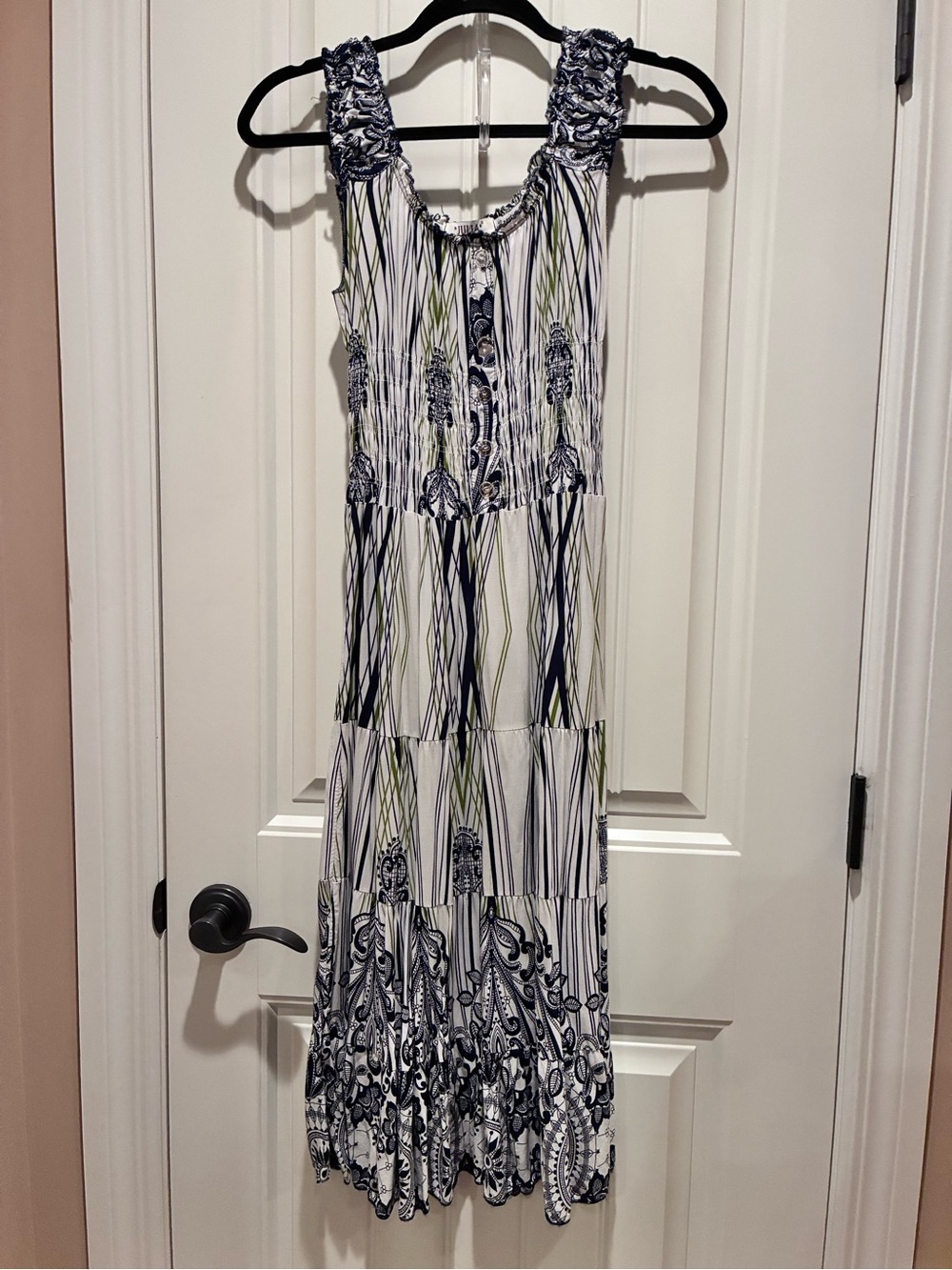JULIA  S  Sleeveless Tiered Maxi Dress in Black &White patterned w subtle green